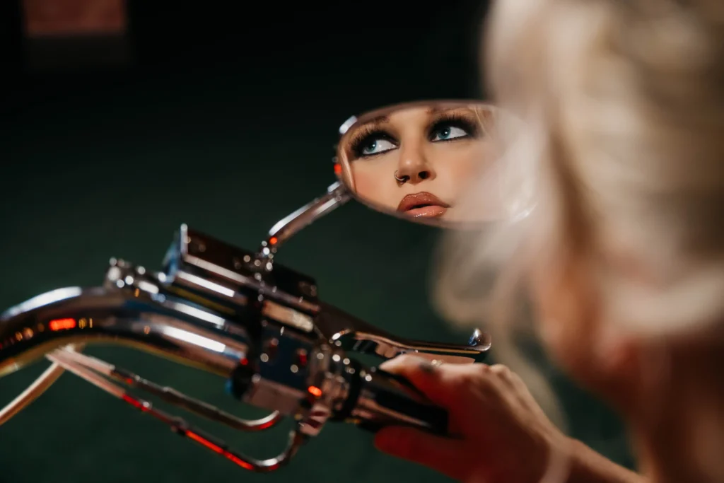 Pamela-16