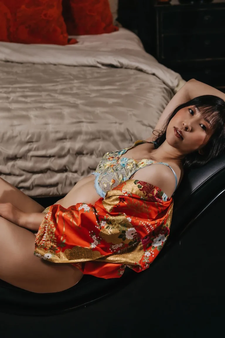 Kitty-24