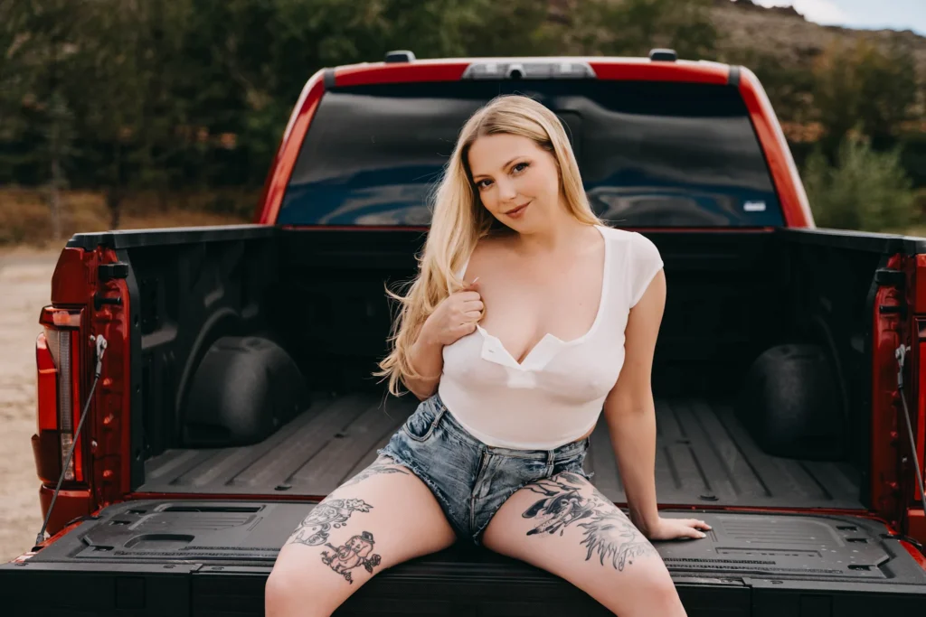 Holly-3